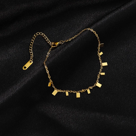 Cavigliera Minimalista Da Donna In Acciaio Al Titanio Con Ciondoli Quadrati Placcata Oro 18K Geometrica Non Scolorisce