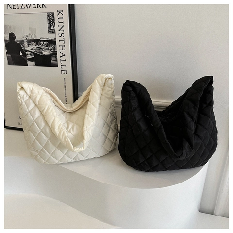 Borsa a Spalla Trapuntata da Donna Grande Capacità Motivo a Rombi Borsa Tote in Nylon Minimalista Leggera Autunno Inverno