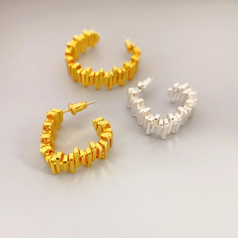 Pendientes De Aro Geométricos Con Poste De Plata De Ley 925 Forma De C Irregular Latón Chapado En Oro Para Mujeres