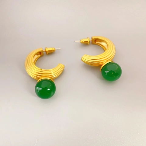 Pendientes De Botón Retro En Forma De C Con Cuenta Verde Latón Chapado En Oro De 18K Poste De Plata De Ley 925