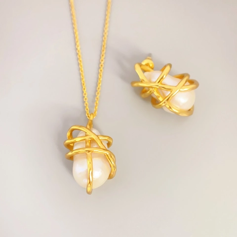 French Vintage Baroque Cultured Pearl Earrings Necklace 18K Gold Plated Brass Cage Jewelry For Women Wedding Jewelry