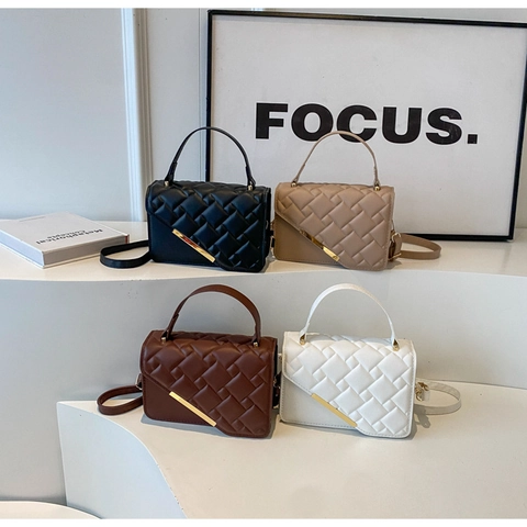 Borsa a Spalla in Pelle PU Trapuntata Vintage Per Donna Decorazione in Metallo Oro Piccola Borsa Quadrata Tracolla Minimalista Elegante