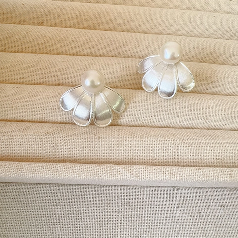 Floral Stud Earrings Brushed Brass Freshwater Pearl Minimalist Elegant For Women With 925 Sterling Silver Earring Post