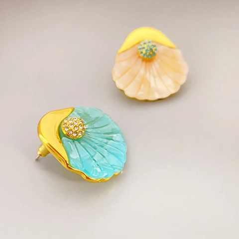 French Scallop Shell Stud Earrings With 925 Sterling Silver Earring Post Copper Rhinestone Elegant Ocean Jewelry For Women