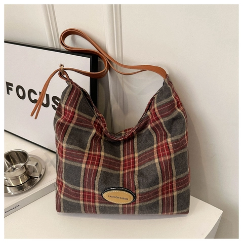 Women British Retro Plaid Shoulder Bag Large Capacity Woolen Fabric Tote With Leather Strap For Daily Office Travel