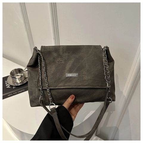 Borsa a Spalla con Catena in PU Retro da Donna Grande Capacità Tote Borsa a Tracolla con Texture Scamosciata Stile Urbano