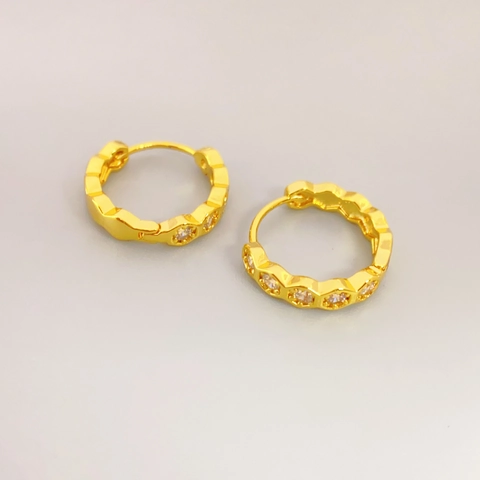 Elegante Geometrische Messing Creolen Für Damen Mit 18 Karat Vergoldeten Zirkonia Strasssteinen Stilvoller Alltags Schmuck