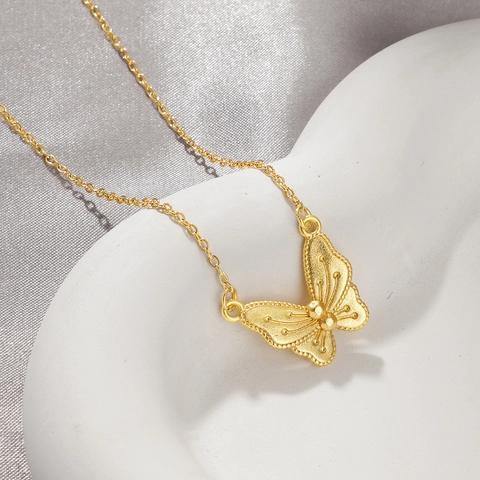 Butterfly Pendant Necklace Titanium Steel Copper Gold Vintage Palace Style Matte Brushed Clavicle Chain For Women