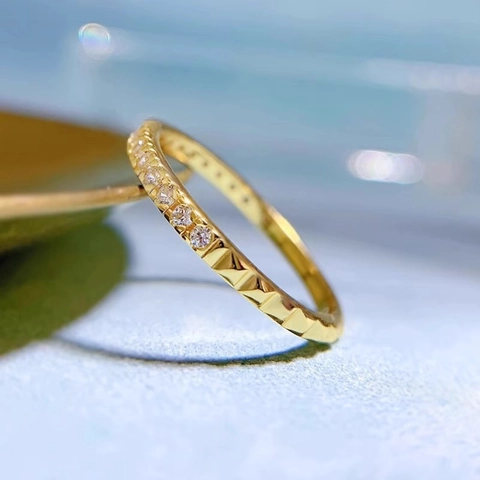 Stainless Steel Ring Geometric Rivet Stud Inlaid Sparkling Zircon Minimalist Elegant Fashion Jewelry Women