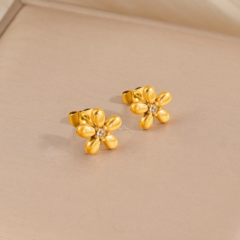 Flower Stud Earrings Titanium Steel Gold Plated Cubic Zirconia Daisy Artificial Pearl Elegant Sweet Niche Jewelry For Women