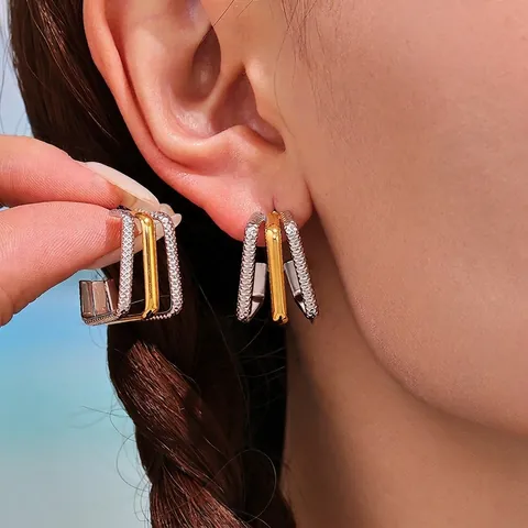 Stainless Steel C-Förmige Ohrringe Geometrisch Dreilagig 18K Vergoldet Texturiert Glatt Minimalistischer Schmuck Damen