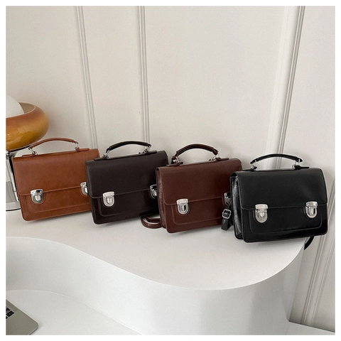 Sac Messager En Cuir PU Style Britannique Rétro Doubles Boucles Sac À Bandoulière Polyvalent Pour Femmes