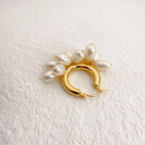 Vintage Brass Hoop Earrings For Women With Gold Plated Finish And White Baroque Water Drop Artificial Pearls Retro Style