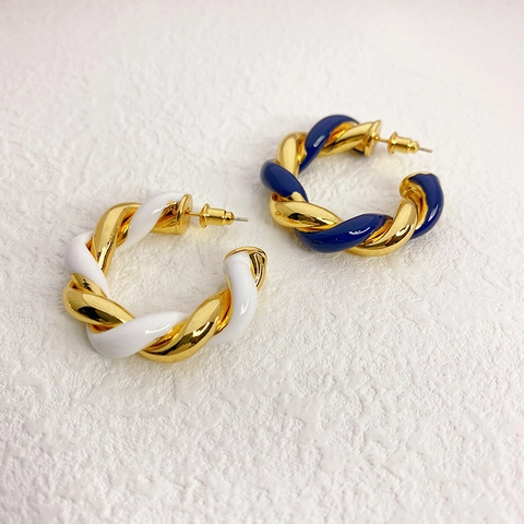Orecchini A Cerchio Intrecciati A Forma Di C Con Smalto Ottone Placcato Oro 18K E Perno In Argento Sterling 925 Retro Donna