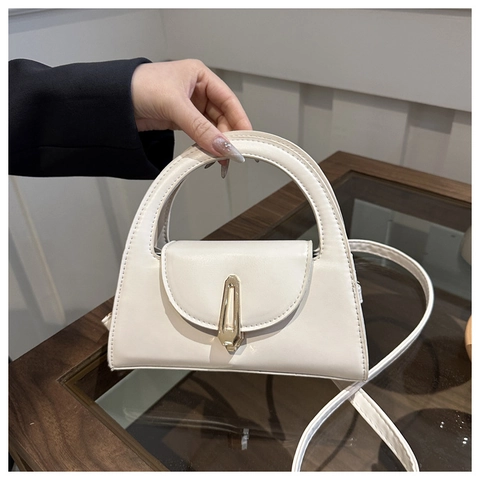 Chic PU Leather Shoulder Crossbody Bag Women Small Square Handbag With Gold Geometric Lock Semicircle Handle Versatile