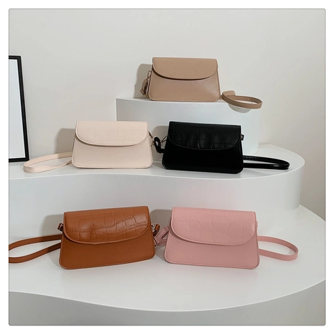 Petit Sac Carré en Cuir PU à Motif Crocodile pour Femme Minimaliste avec Rabat Sac à Épaule et Bandoulière pour le Quotidien