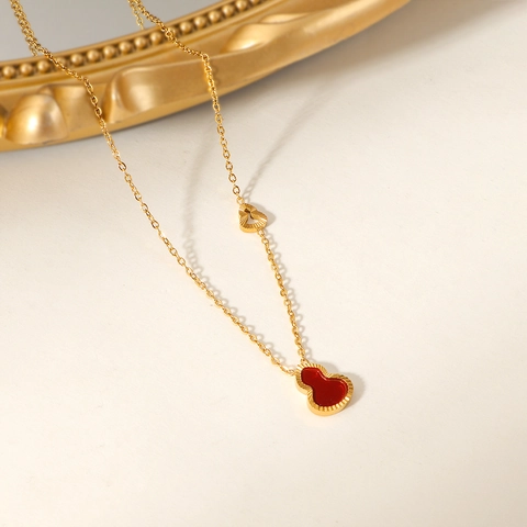Vintage New Chinese Style Red Gourd Pendant Necklace Titanium Steel Gold Plated Wulu Choker With Hollow Heart For Women