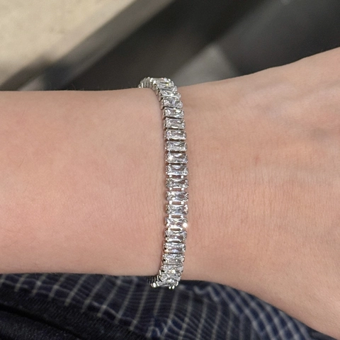 Bracciale Tennis Minimalista in Acciaio Inossidabile con Zirconia Rettangolare per Donna Elegante Colore Argento Gioielli da Mano