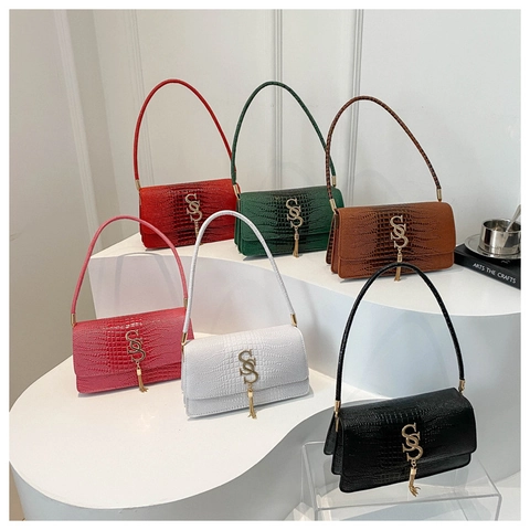 Crocodile Pattern PU Leather Underarm Shoulder Bag With Metal Logo Tassel Pendant Elegant Small Square Bag For Women