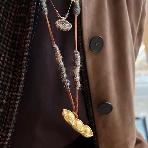 Collier Pendentif Cosse De Pois Vintage Français Cuivre Fait Main Cordon En Cuir Tissé Chaîne De Pull Pour Femmes