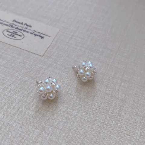 Flower Cluster Artificial Pearl Stud Earrings Rhinestone Gold Plated Copper With 925 Sterling Silver Earring Post Elegant