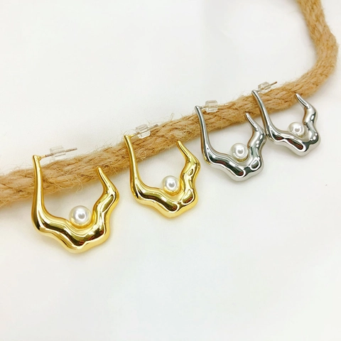 Orecchini A Onda Irregolari Con Perla Artificial Rame Placcato Oro 18K Perno In Argento Per Donna Gioielli Eleganti