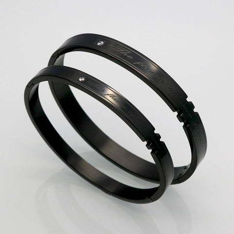 Bracelet de Couple en Acier Titane Gravé The Flame Of Our Love Zircon Jonc en Acier Inoxydable pour Hommes Femmes Bijoux
