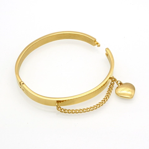 Stainless Steel Bangle With Heart Pendant Forever Love Engraved Chain Detail Western Style Bracelet For Women
