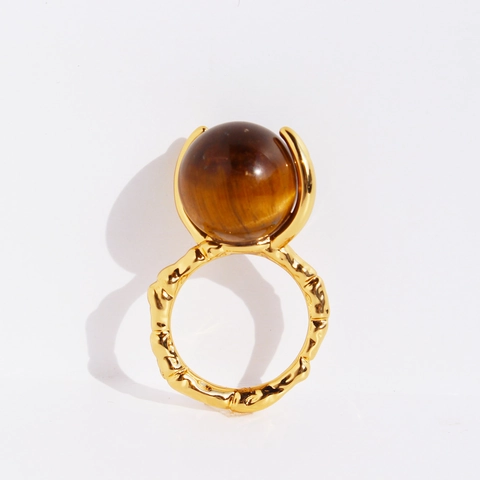 Retro Irregular Hammered Texture Brass Gold Plated Ring With Large Spherical Tiger Eye Stone For Women Artistic Style