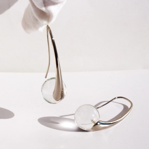 Pendientes Minimalistas De Gota De Agua Esfera De Vidrio Transparente Latón Chapado En Platino Joyería Para Mujeres