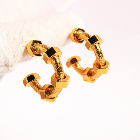 Industrial C-Shape Screw Hoop Earrings With 925 Sterling Silver Earring Post Hammered Brass Geometric Stud Earrings For Men Women