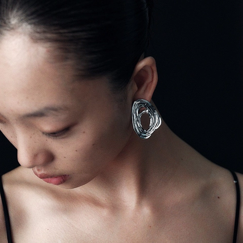 Onregelmatige Werveling Oorknopjes Messing Met 925 Sterling Zilveren Oorknopjes Vloeibaar Metaal Stijl Sieraden Voor Vrouwen