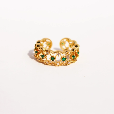 Retro Court Style Open Ring For Women Brass With Green And White Zircon Hollow Lace Pattern Medieval Adjustable