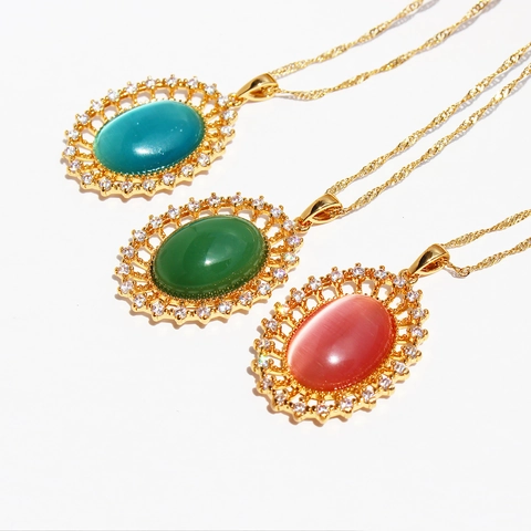 Collana con Pendente Ovale in Pietra Occhio di Gatto Ottone Placcato Oro Zirconia Gioielli di Lusso per Donna Matrimonio