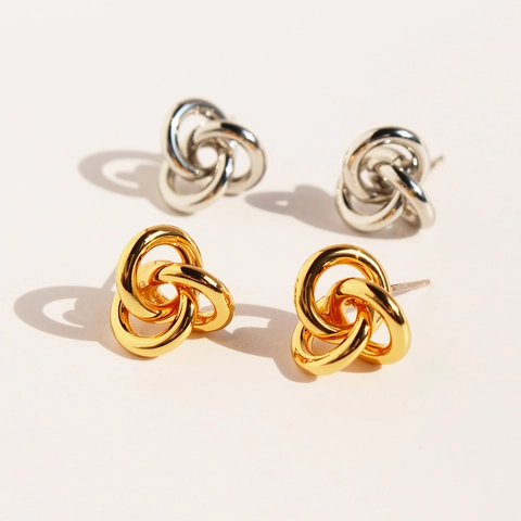Minimalist Interlocking Triple Hoop Knot Stud Earrings With 925 Sterling Silver Earring Post Copper Cool Metal Geometric Jewelry For Women
