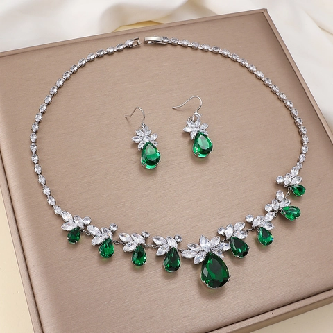 Fashion Zircon Jewelry For Women Green Water Drop Copper Necklace And Earrings Elegant Clavicle Chain Accessory