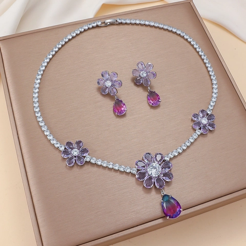 Elegantes Titanstahl Blume Schmuckset Für Damen Lila Verlauf Kristall Wassertropfen Anhänger Halskette Strass Ohrringe Schmuckset