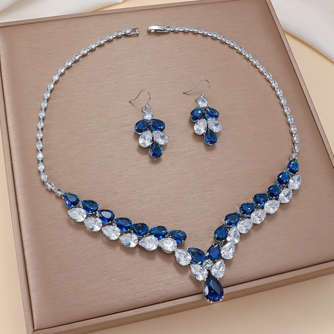 Elegante Collana E Orecchini In Acciaio Al Titanio Con Zirconi Blu Reale Taglio Pera Goccia D'Acqua Gioielli Per Donna
