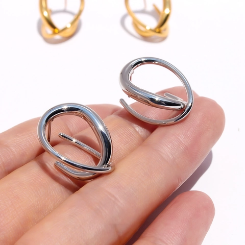 Boucles D'oreilles Géométriques Torsadées En Laiton Plaqué Or Avec Tige En Acier Minimaliste Irrégulier Abstrait Pour Femmes