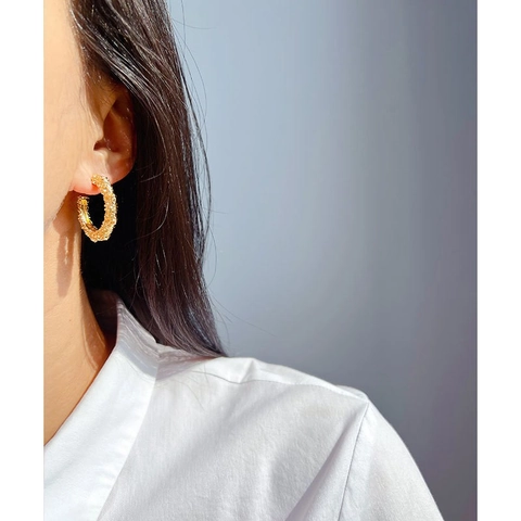 Orecchini A Cerchio A Forma Di C In Ottone Martellato Texture Lavica Irregolare Metallico Retro Moda Donne