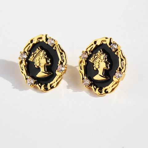 Vintage Königin Elizabeth Porträt Ohrstecker Vergoldetes Messing Emaille Oval Zirkonia Royal Relief Ohrringe Für Damen Schmuck