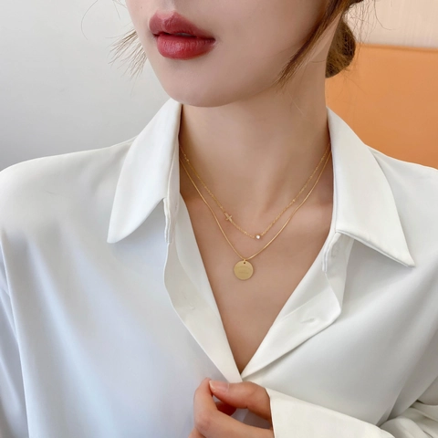 Chic Double Layer Titanium Steel Necklace For Women Featuring Round Plate And Cross Pendant With Rhinestone Accent