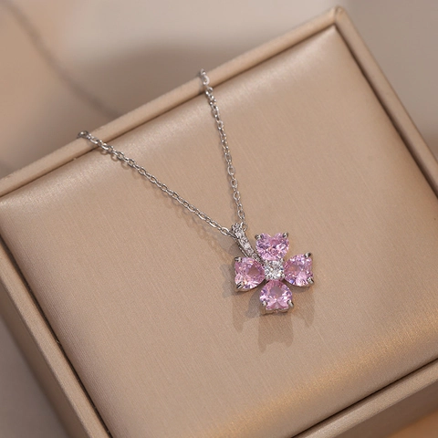 Collar con Colgante de Corazón de Trébol de Acero Inoxidable Vintage para Mujer Cadena de Clavícula de Zirconia Oro Plata
