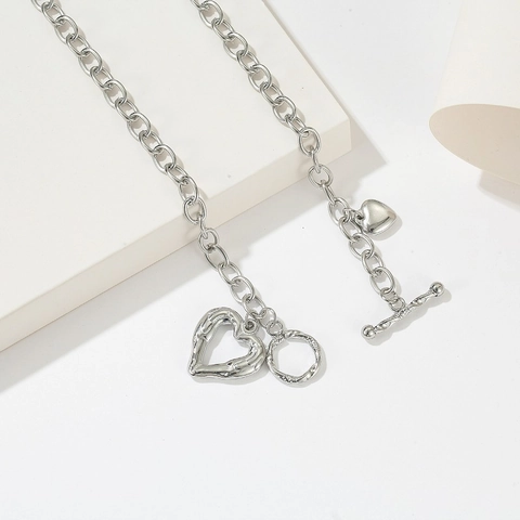 Titanium Steel Heart Pendant Necklace Silver Plated Toggle Clasp Clavicle Chain Hip Hop Industrial Style Jewelry Women