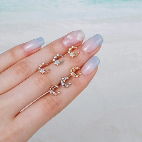 Niche Design Butterfly Flower Star Moon Cartilage Stud Earrings For Women Zirconia Inlaid Brass Korean Style Screw Back Piercing Jewelry