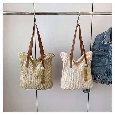Grand Sac Fourre-Tout en Paille Tissée pour Femmes Style Pastoral Sac à Épaule Avec Bandoulière en Cuir et Gland Sac de Plage Été