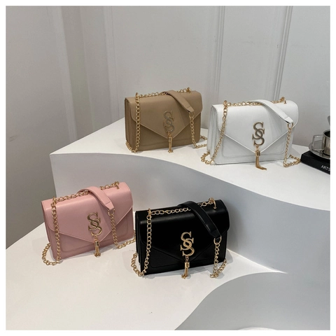 Women PU Leather Shoulder Bag With Chain Strap Metal Tassel Elegant Small Square Crossbody Bag For Daily Commute