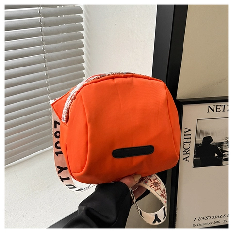Women's Casual Nylon Shell Crossbody Bag With Ethnic Jacquard Wide Shoulder Strap Urban Minimalist Large Capacity Messenger Bag