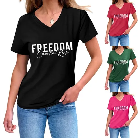 Camiseta Informal de Manga Corta con Cuello en V para Mujer Mezcla de Algodón Holgada Estampado Letras Freedom Verano Top