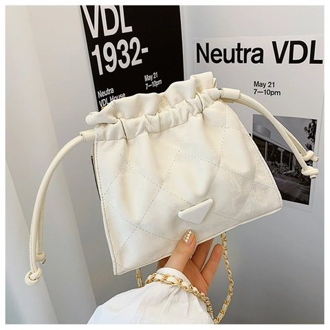 Borsa a Secchiello in Pelle PU Trapuntata a Rombi per Donna Borsa a Tracolla di Moda con Tracolla a Catena